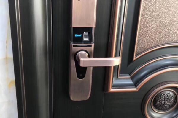 指纹锁电池没电怎么办?电池能用多久?